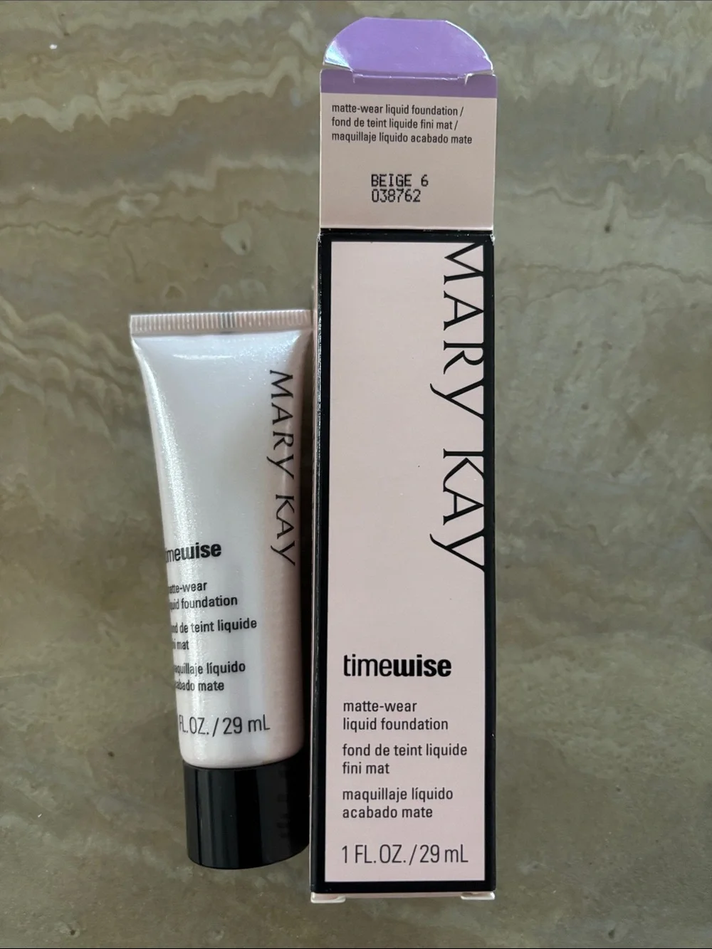 Mary Kay Beige 6 Matte-Wear Liquid Foundation for Combination To Oily Skin / New